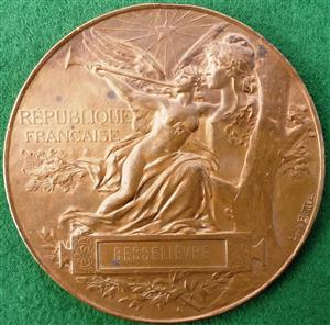 France, Exposition Universelle (World&rsquo;s Fair) 1889, bronze medal by Louis Bott&eacute;e, named to Besseli&egrave;vre
